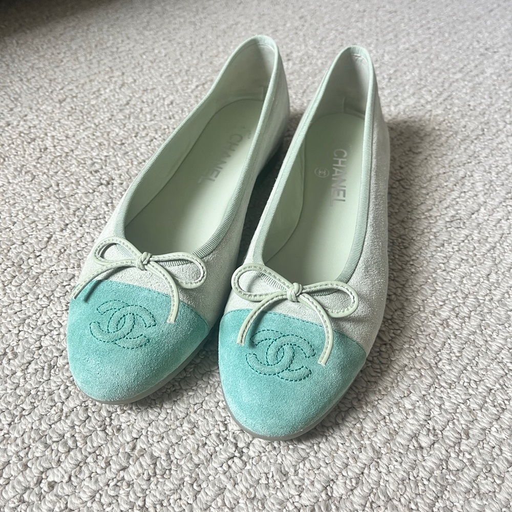 2025 Chanel flats - cruise collection